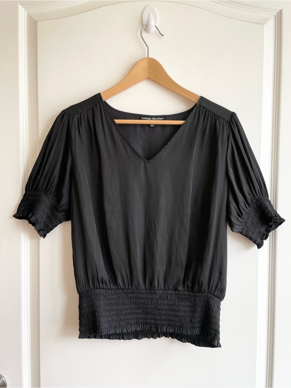 Vintage Y2K Catherine Malandrino Satin Smocked Blouse Black M Interview Career